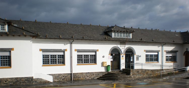 Conoce la Biblioteca Gonzalo Anes de Coaña en Asturias
