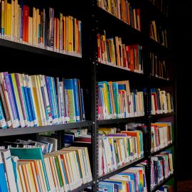 Biblioteca del Centro de Formación de la Cooperación Española en la Antigua Guatemala