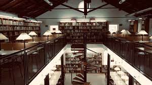 Conoce la Biblioteca Municipal Enric Valor en Crevillente